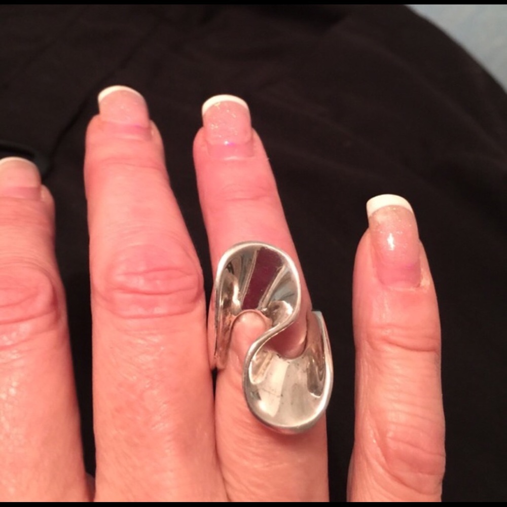 Solid .925 Silver Ring - image 1